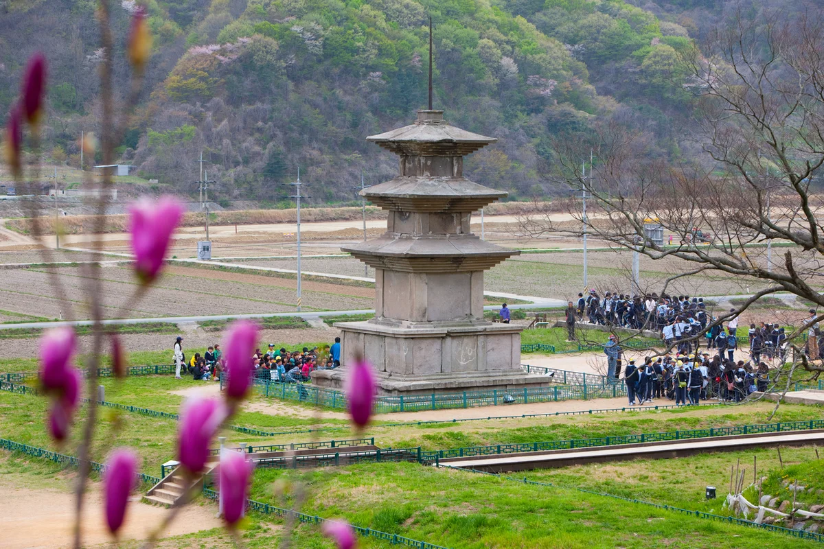경주감은사지동서삼층석탑 - 경주여행 여행
