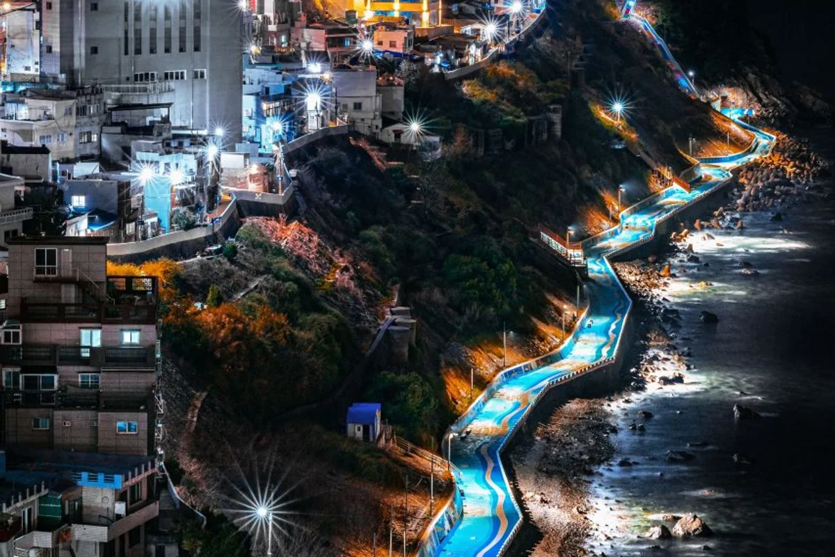 흰여울 문화마을 - 오륙도스카이워크 여행