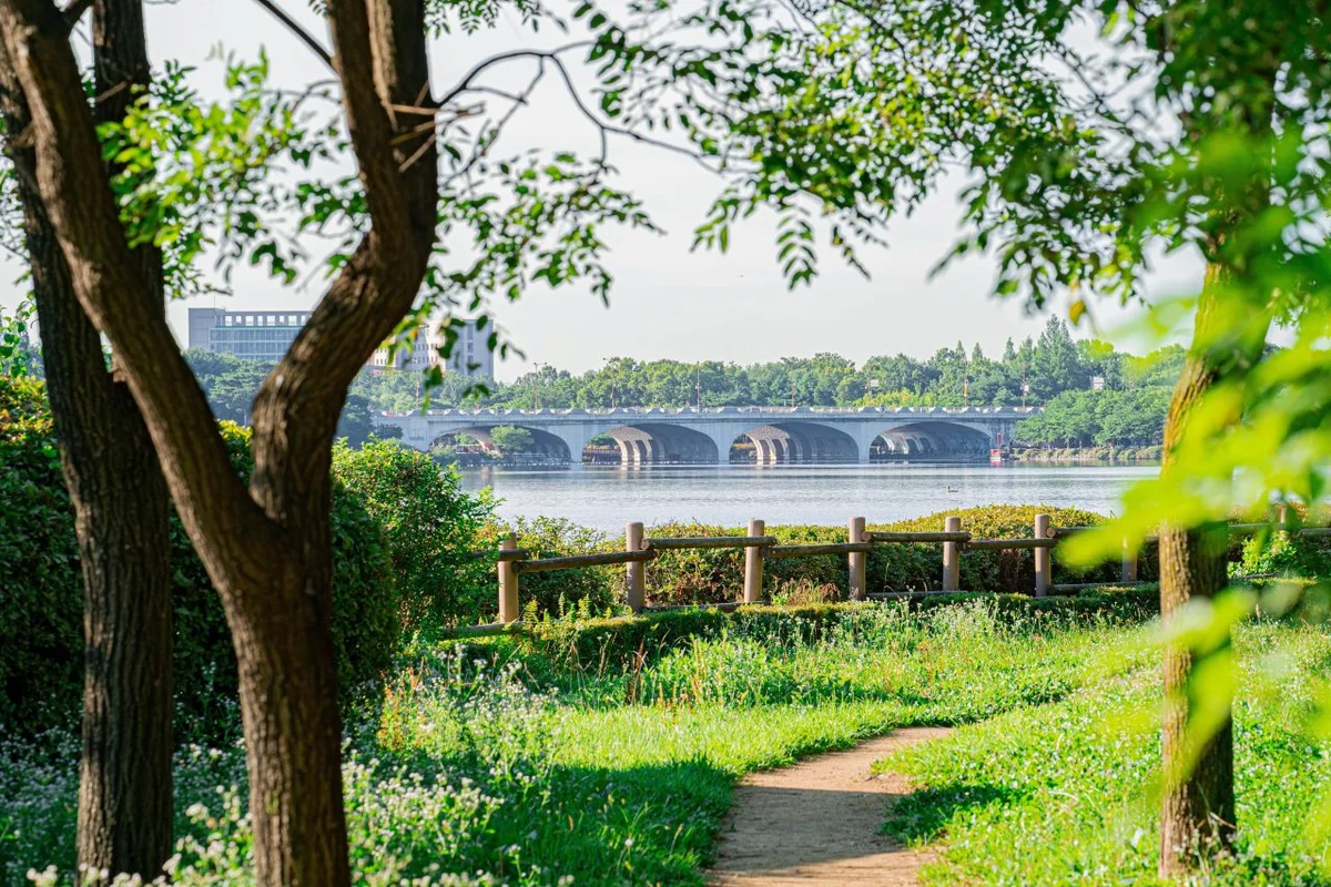 고양시 산책로 (출처 : 한국관광공사)