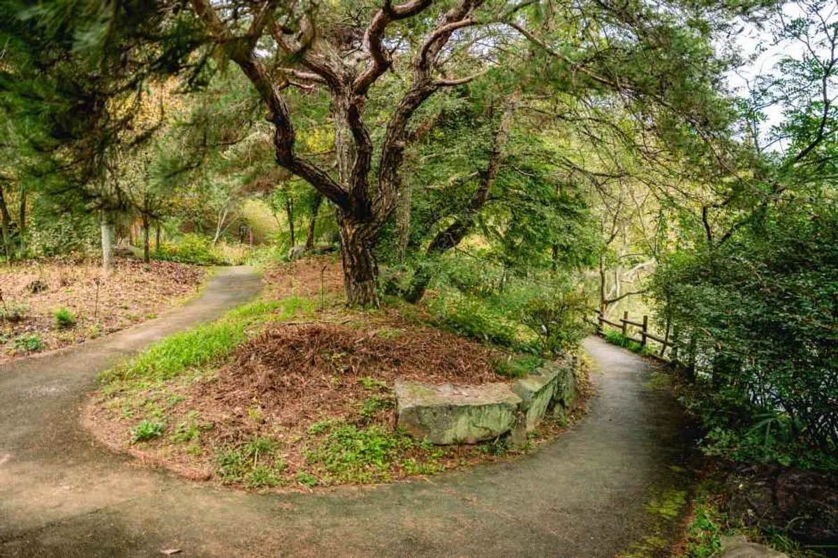 진주시 혼행 (출처 : 한국관광공사)